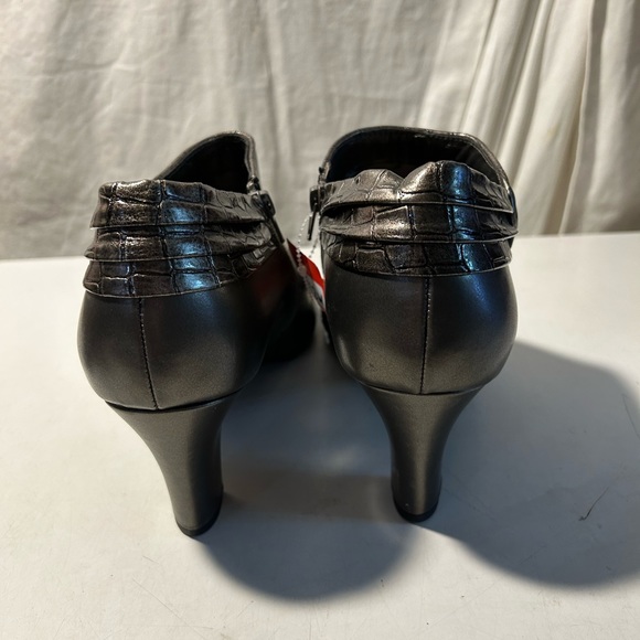 Pewter ankle booties 2” block heel zip up side various sizes all NWT - Picture 6 of 7